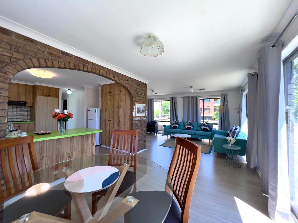 Albury Garden Court Motel Zewnętrze zdjęcie