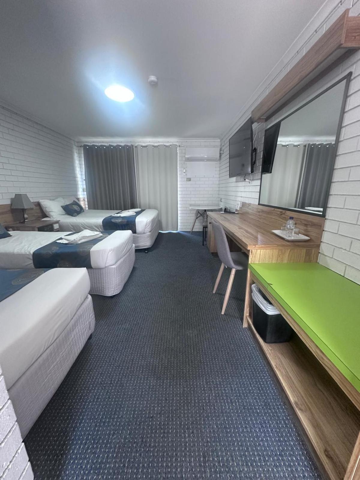 Albury Garden Court Motel Zewnętrze zdjęcie