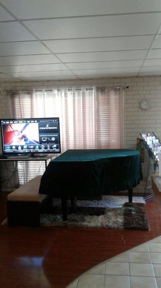 Albury Garden Court Motel Zewnętrze zdjęcie