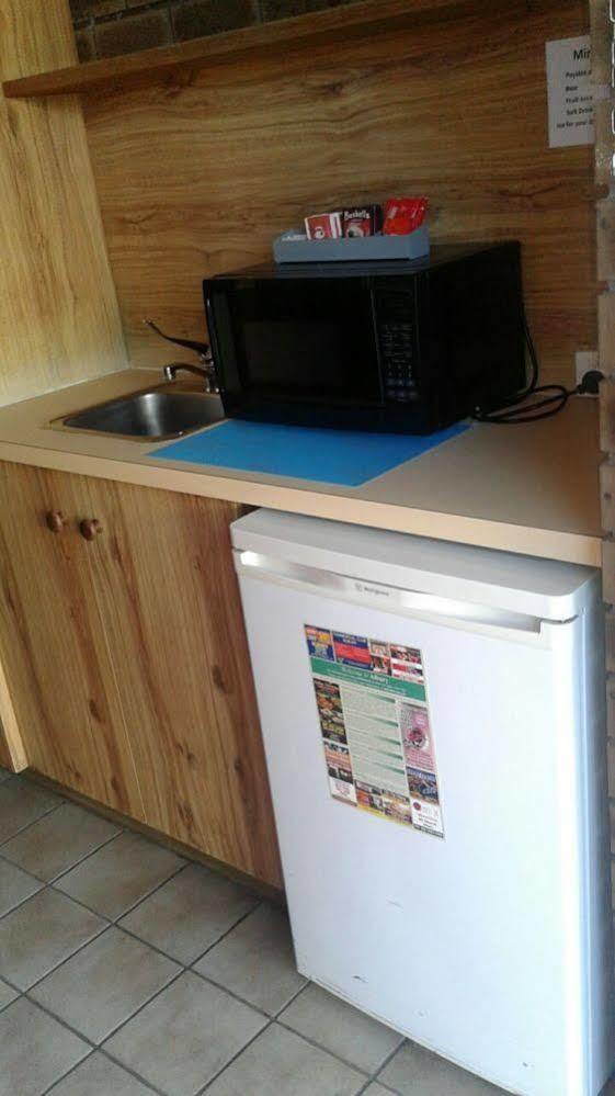 Albury Garden Court Motel Zewnętrze zdjęcie